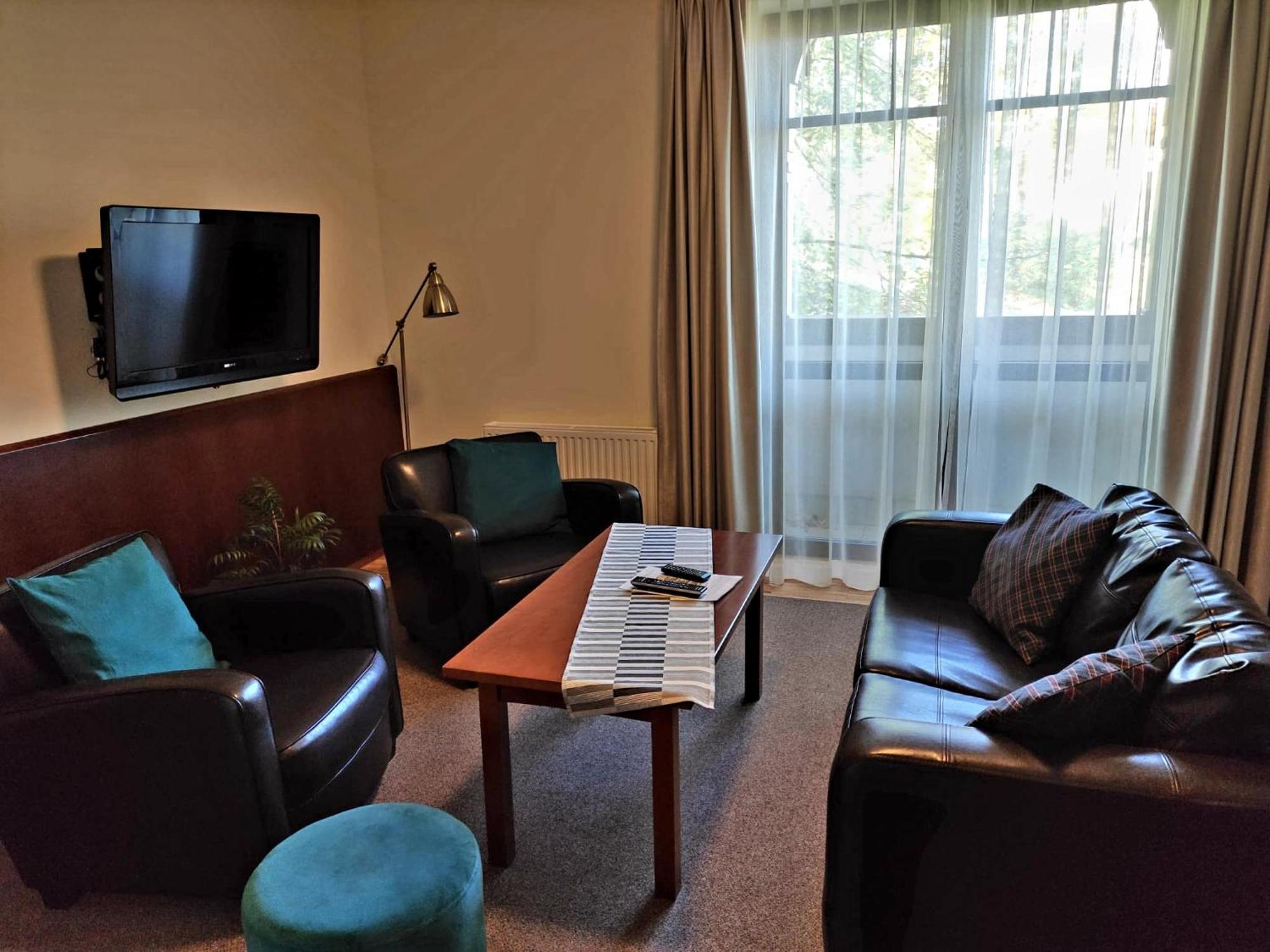 Hotel Jasny Dwor Polanica-Zdrój Exteriér fotografie