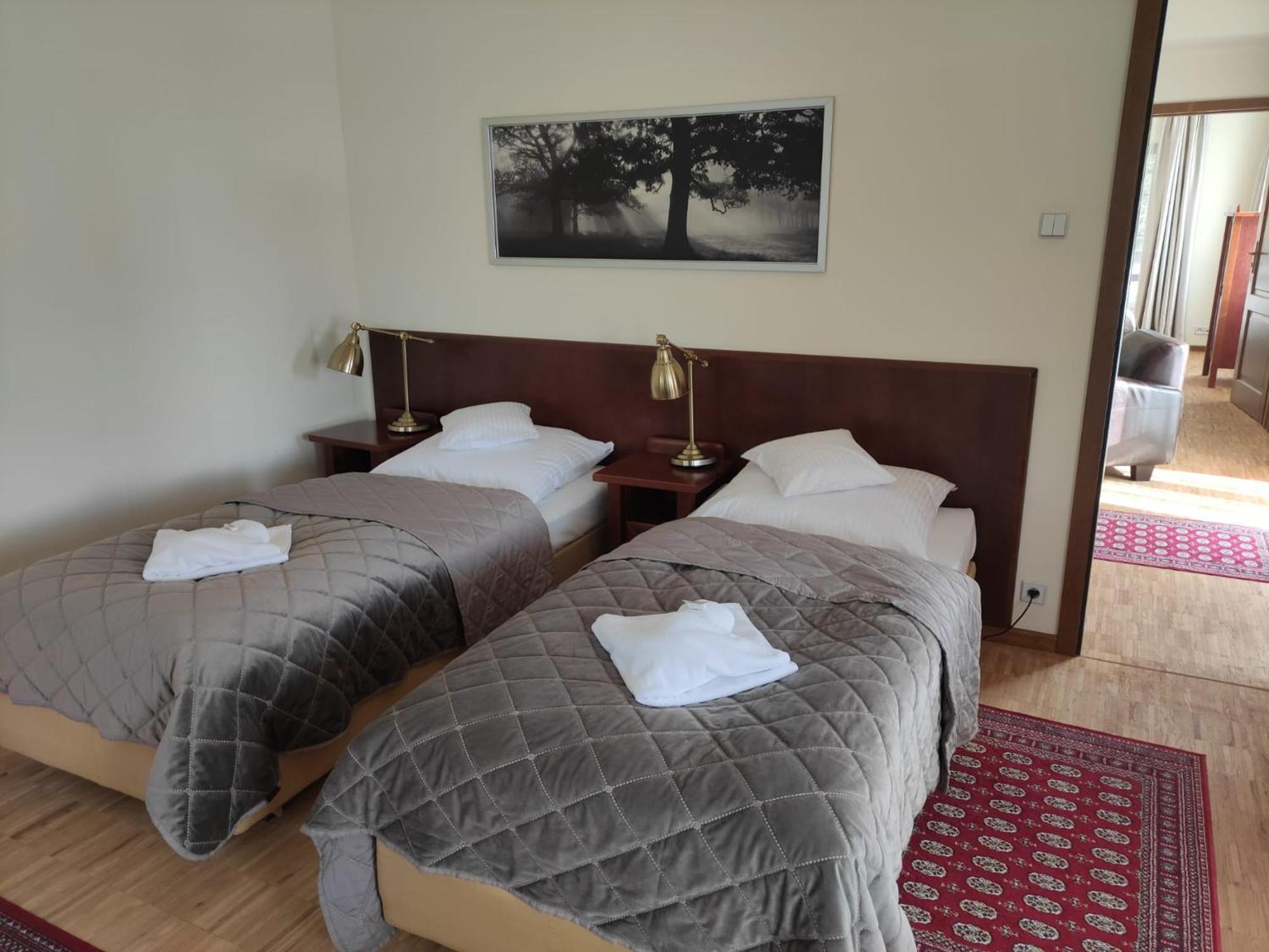 Hotel Jasny Dwor Polanica-Zdrój Exteriér fotografie