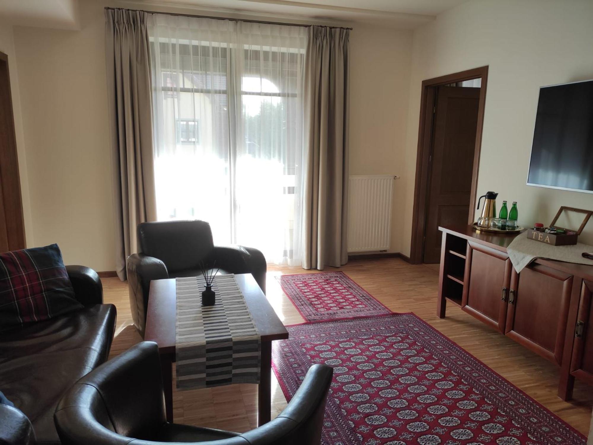 Hotel Jasny Dwor Polanica-Zdrój Exteriér fotografie
