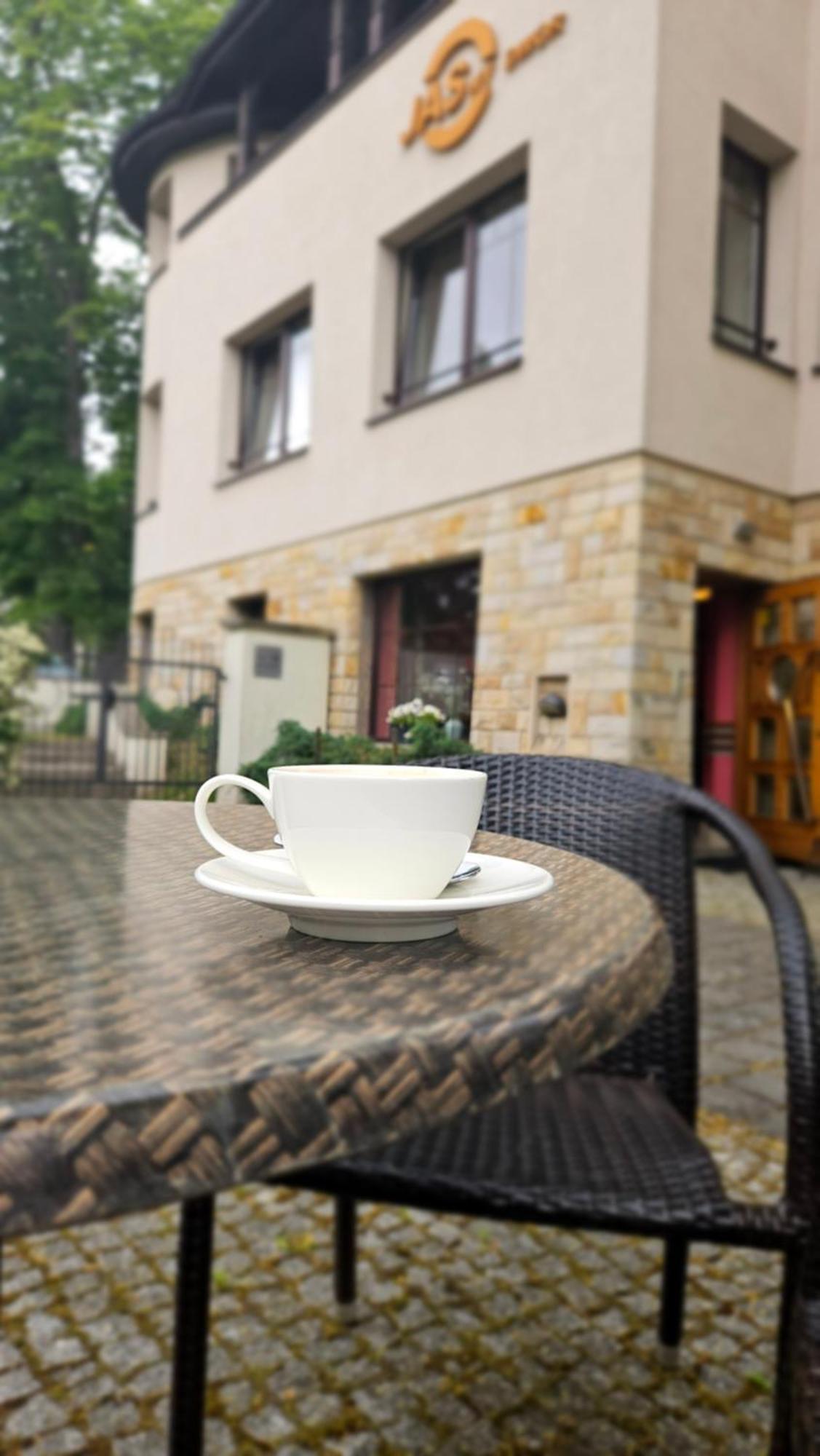 Hotel Jasny Dwor Polanica-Zdrój Exteriér fotografie