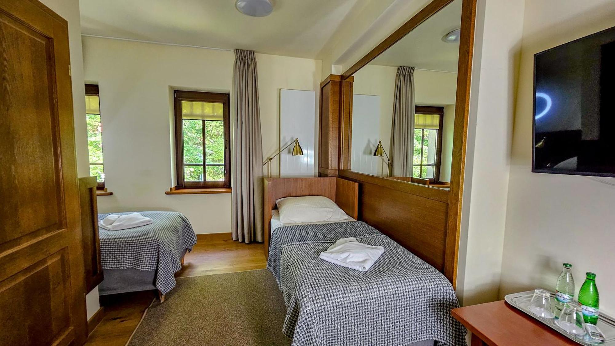 Hotel Jasny Dwor Polanica-Zdrój Exteriér fotografie