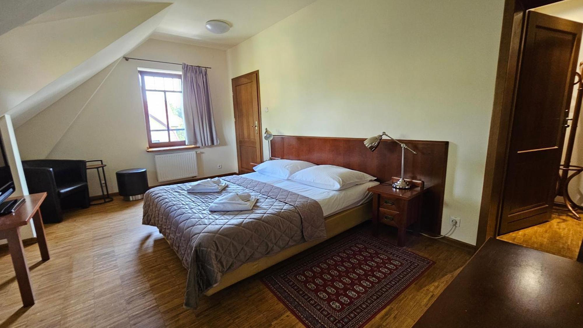 Hotel Jasny Dwor Polanica-Zdrój Exteriér fotografie