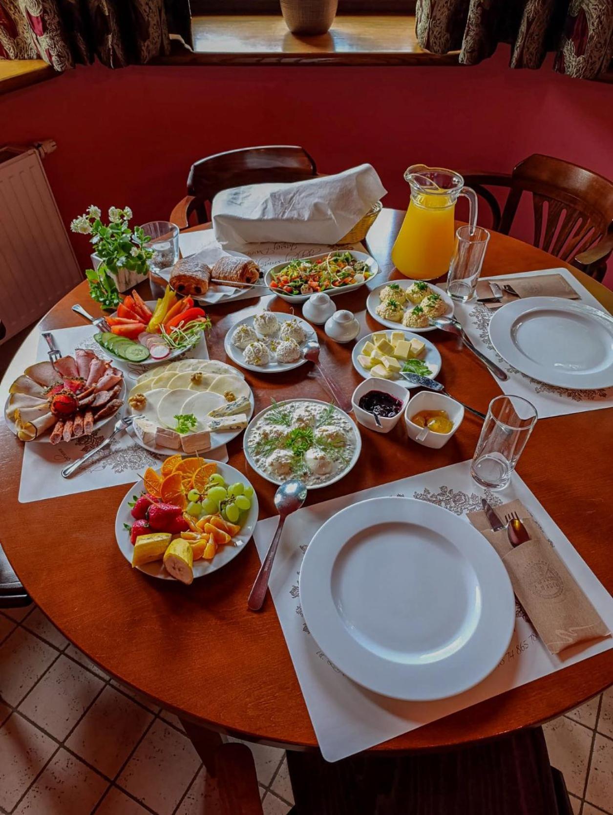 Hotel Jasny Dwor Polanica-Zdrój Exteriér fotografie